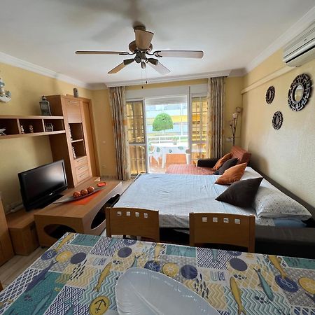 Apartamento Piramides Caleta De Velez Luaran gambar