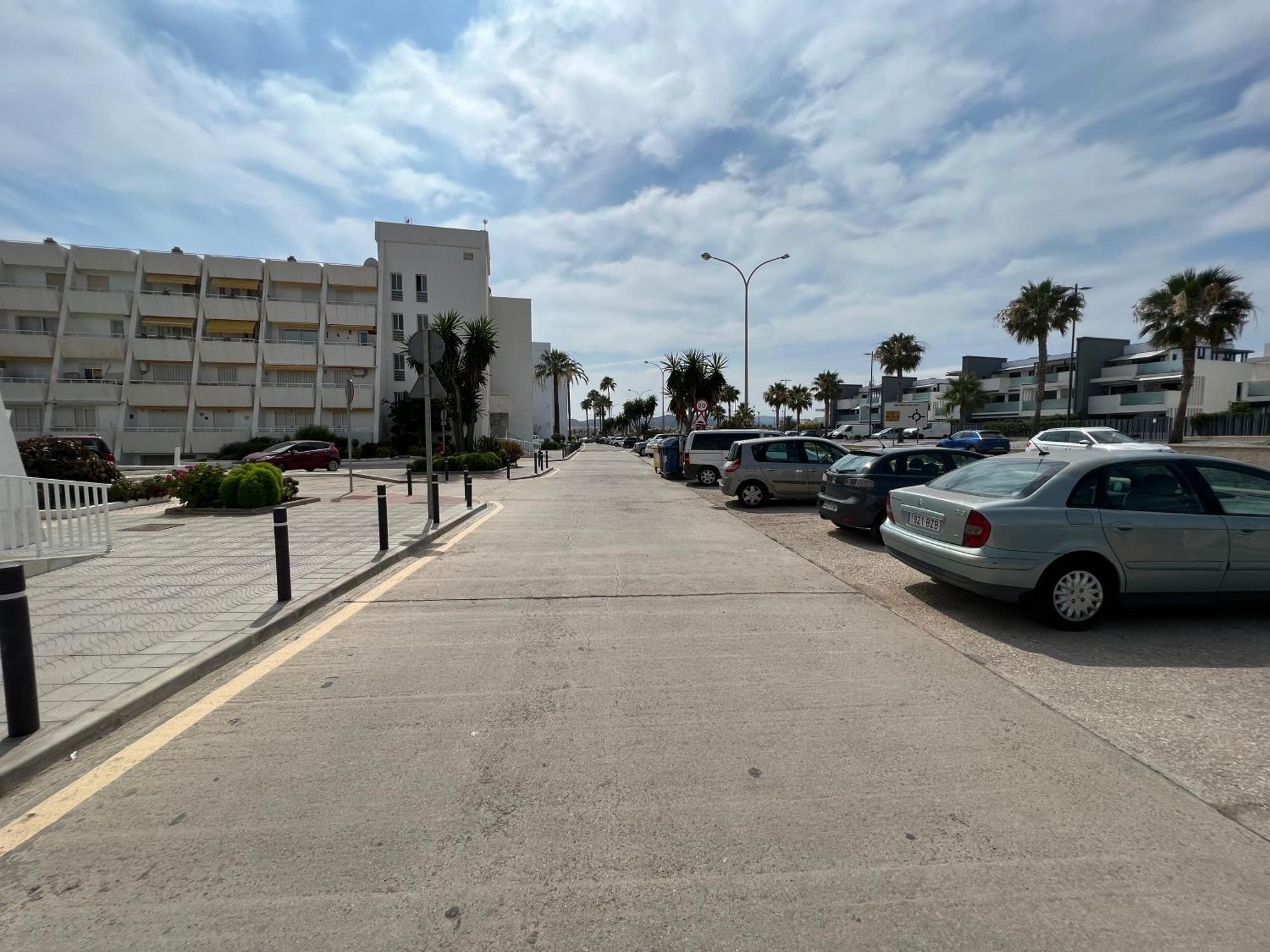 Apartamento Piramides Caleta De Velez Luaran gambar