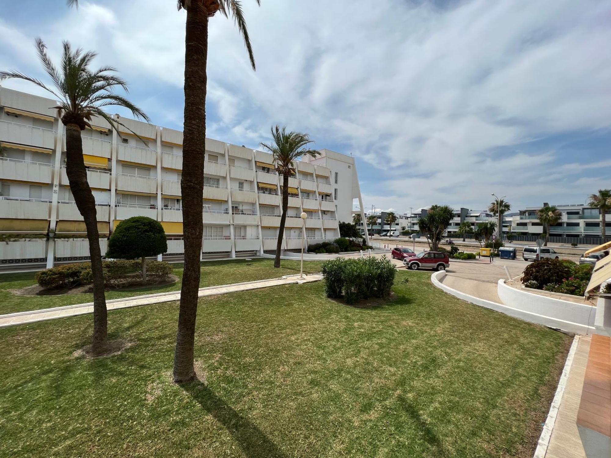Apartamento Piramides Caleta De Velez Luaran gambar
