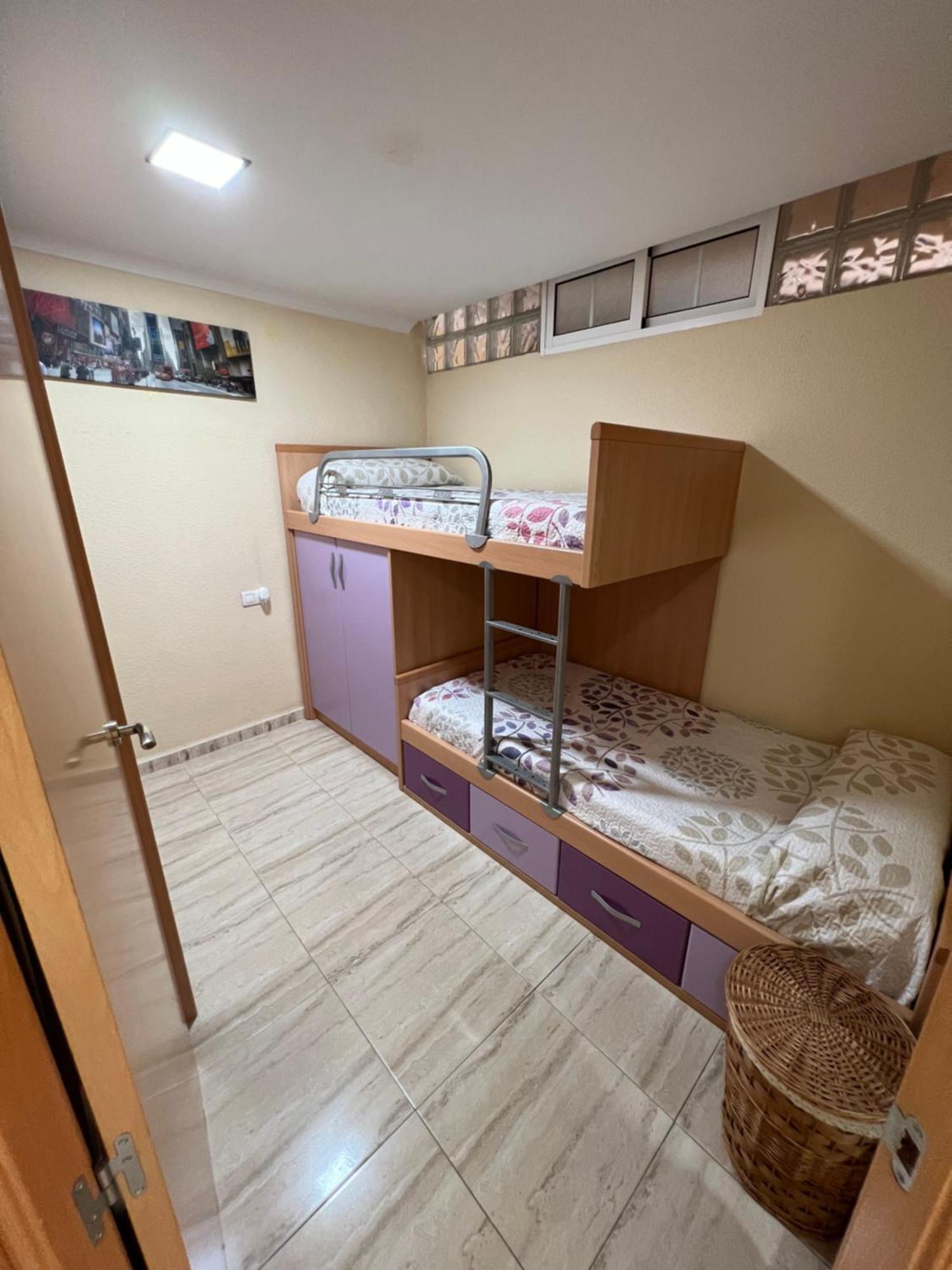 Apartamento Piramides Caleta De Velez Luaran gambar